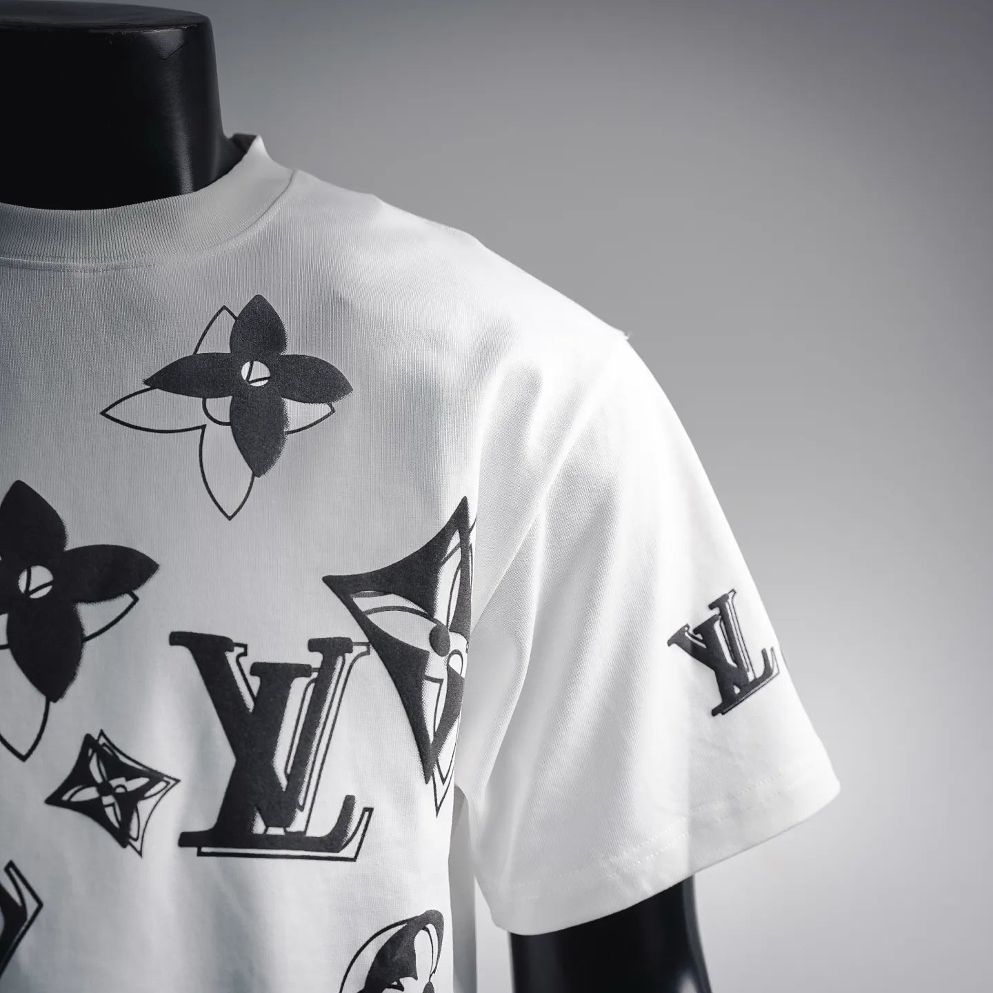 Louis Vuitton Clothes short