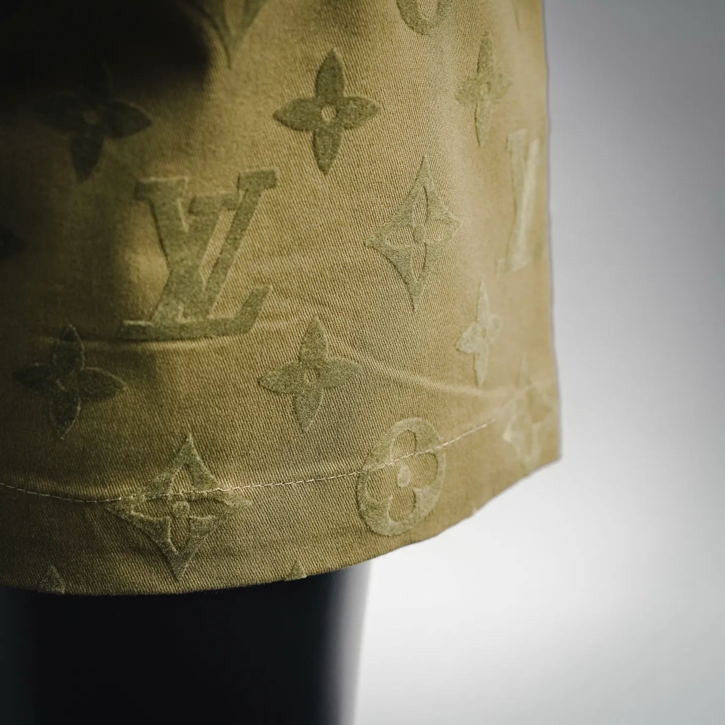 Clothes LV pants