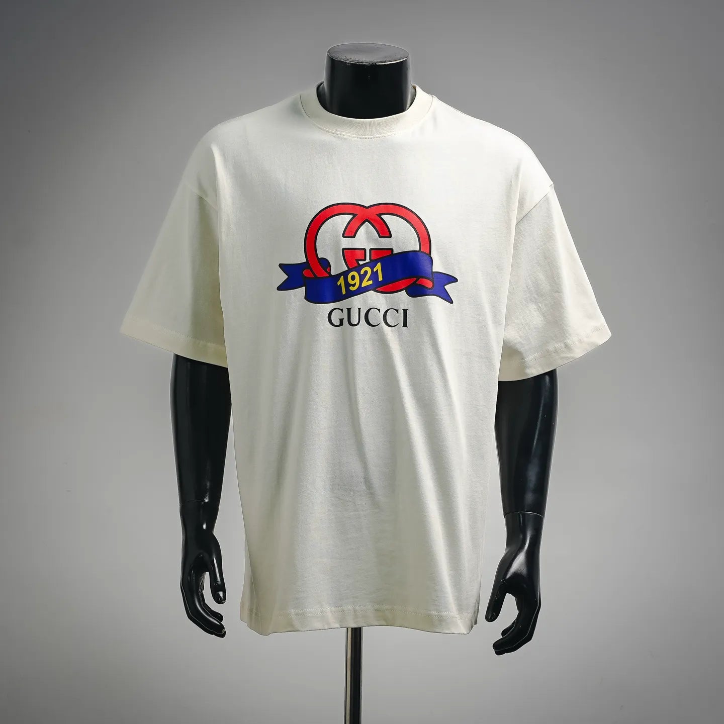 Clothes Gucci short