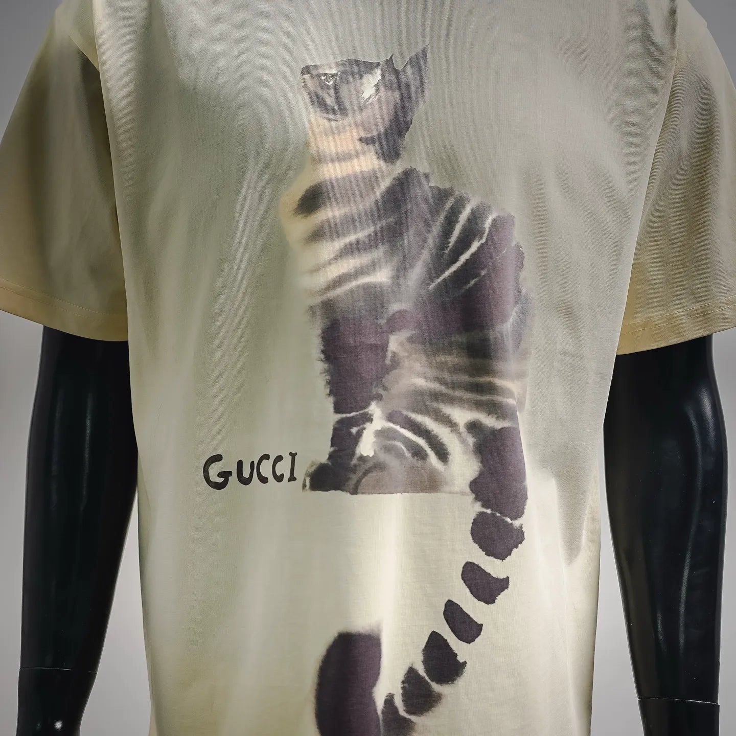 Clothes Gucci short