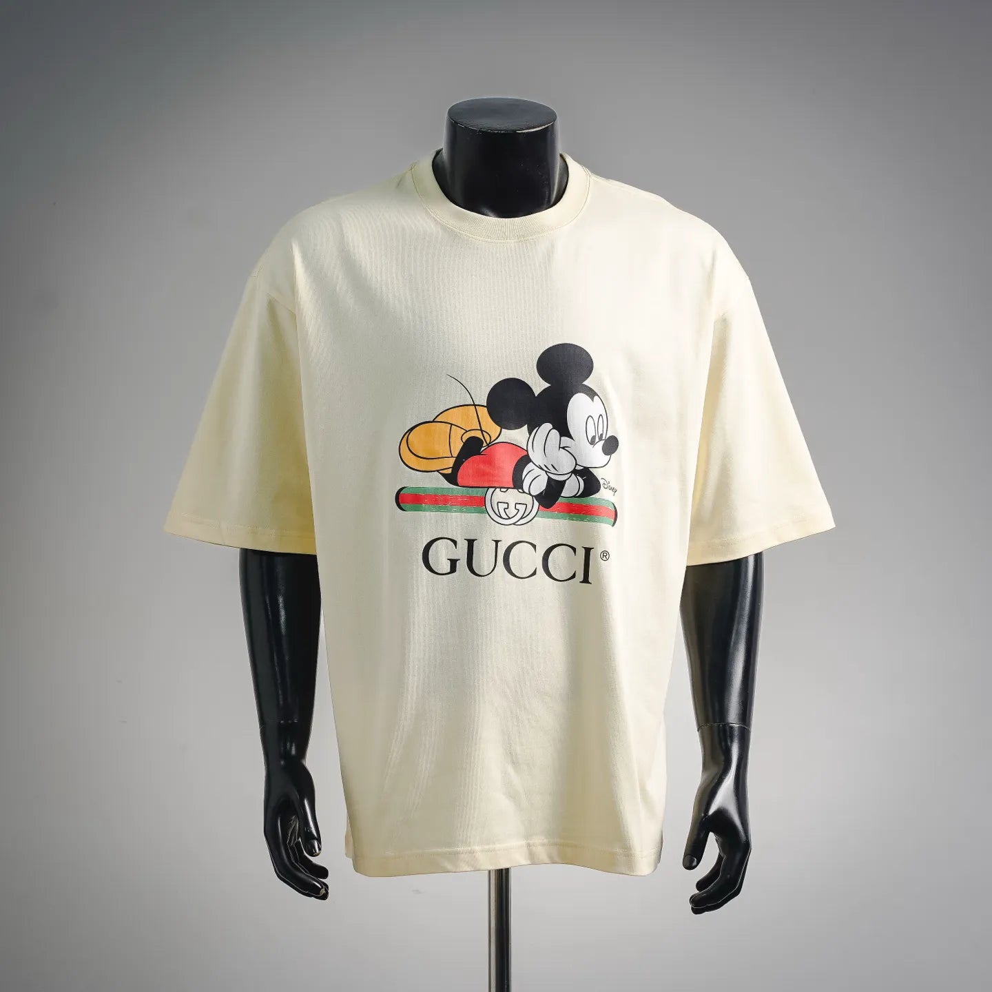 Clothes Gucci short