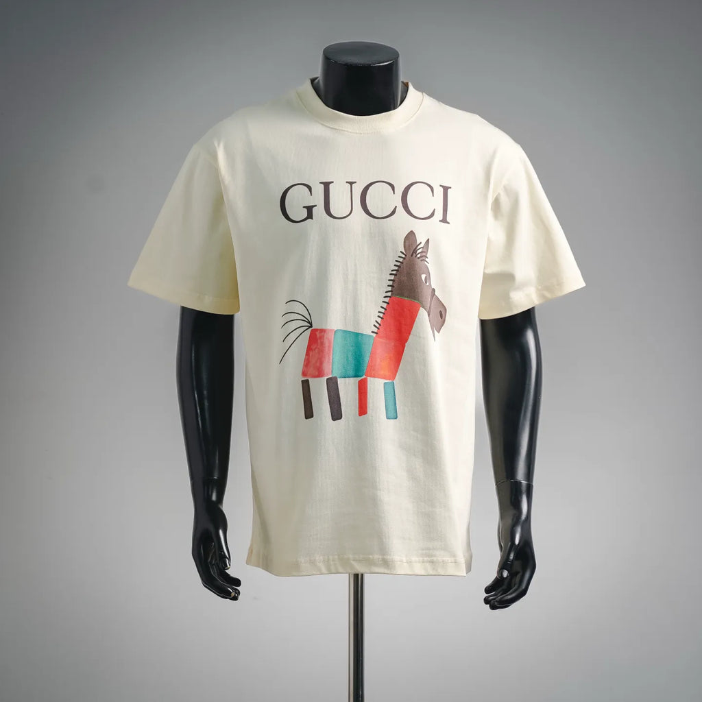 Clothes Gucci short