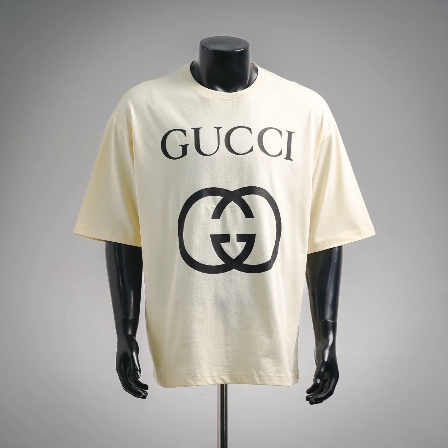 Clothes Gucci short