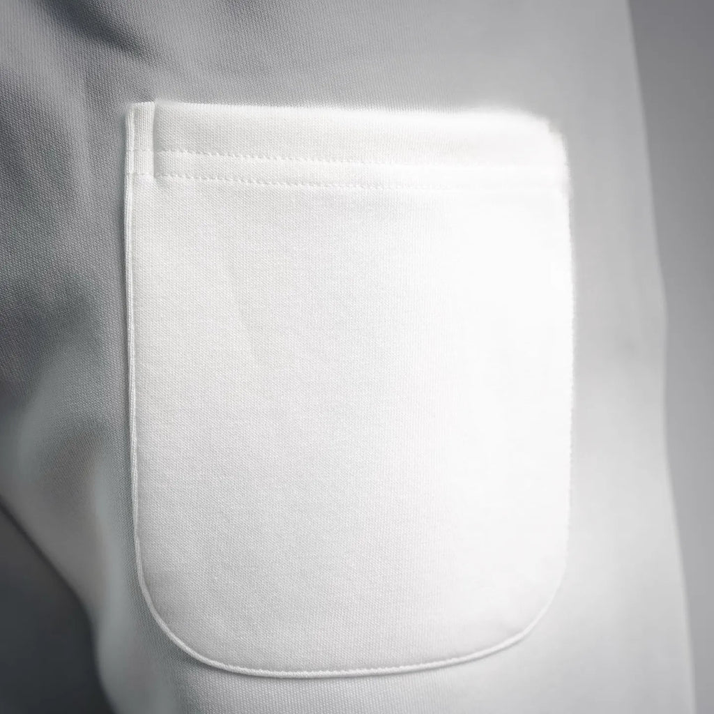 White shorts with front side patch pocket