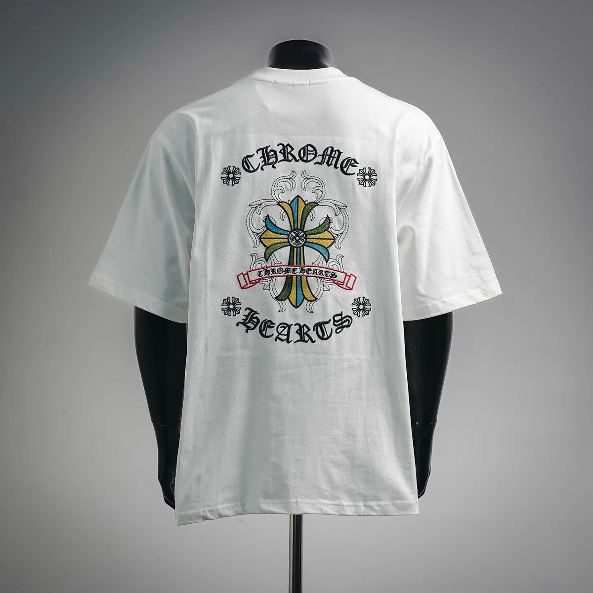 White short-sleeve T-shirt with large back emblem and banner graphic