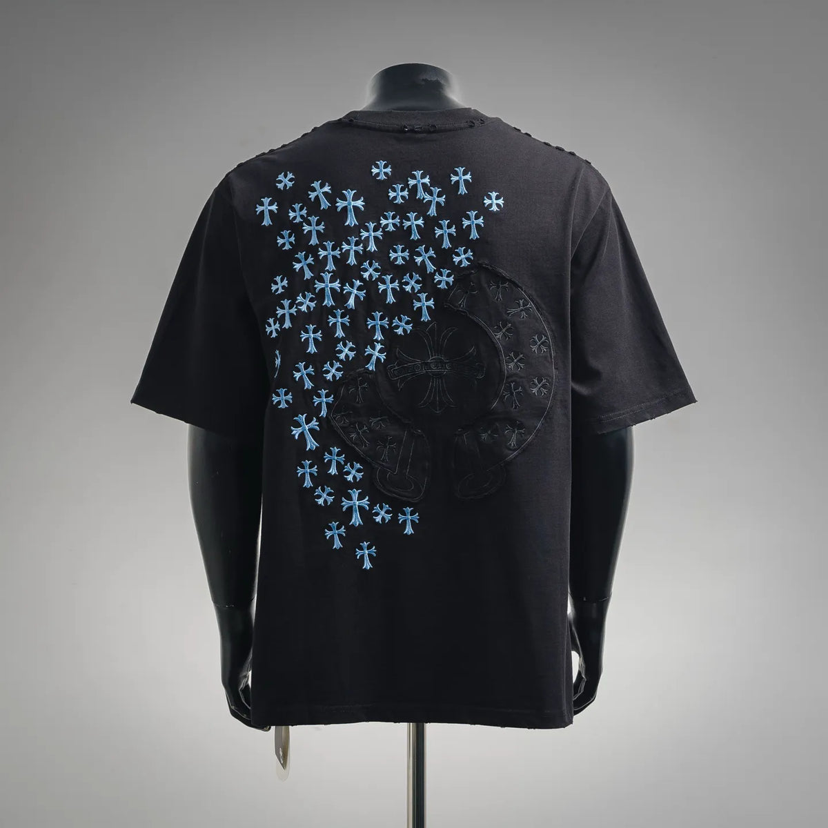 Black short-sleeve T-shirt with large blue snowflake print and centered back graphic