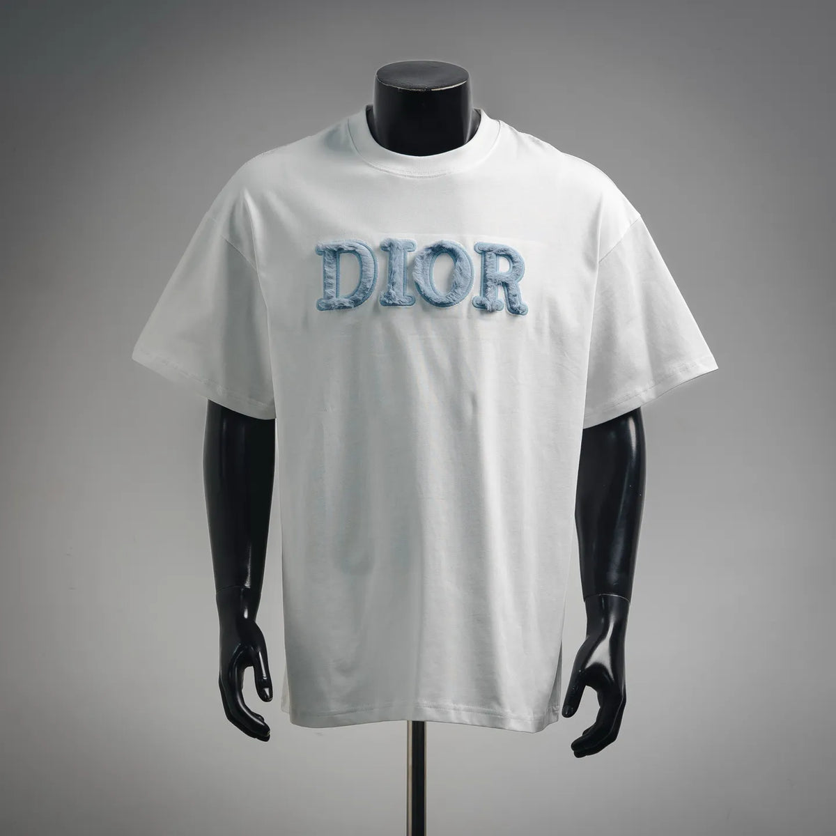White Dior logo graphic T-shirt with crew neck and short sleeves