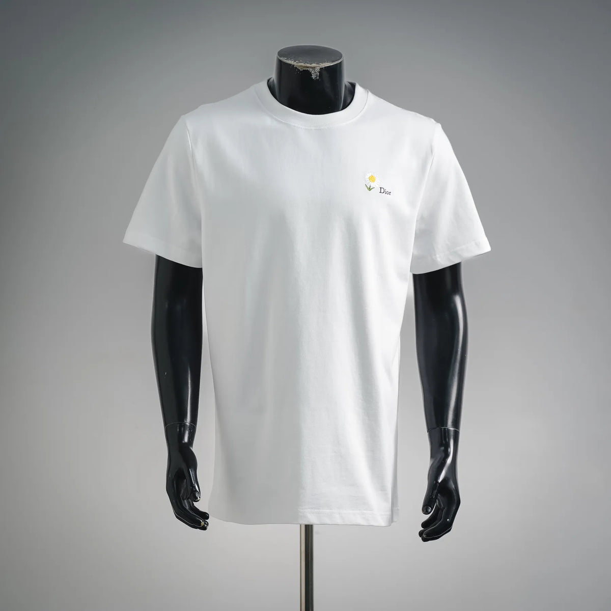 Dior white crewneck T-shirt with small daisy and Dior logo embroidery