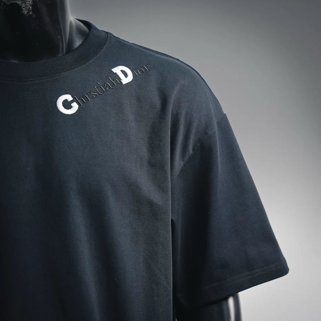 Christian Dior logo printed on dark short-sleeve T-shirt