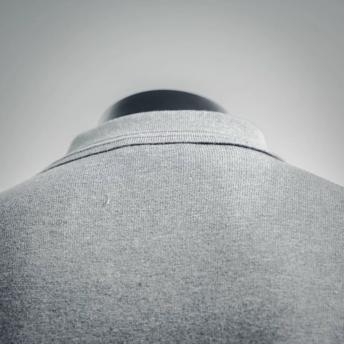 Dior knit polo shirt back collar and shoulder seam, light heather gray