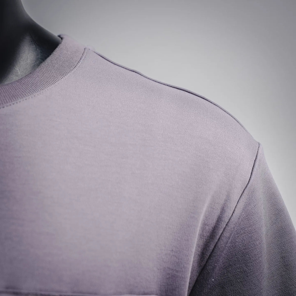 Lavender short-sleeve T-shirt with crew neckline