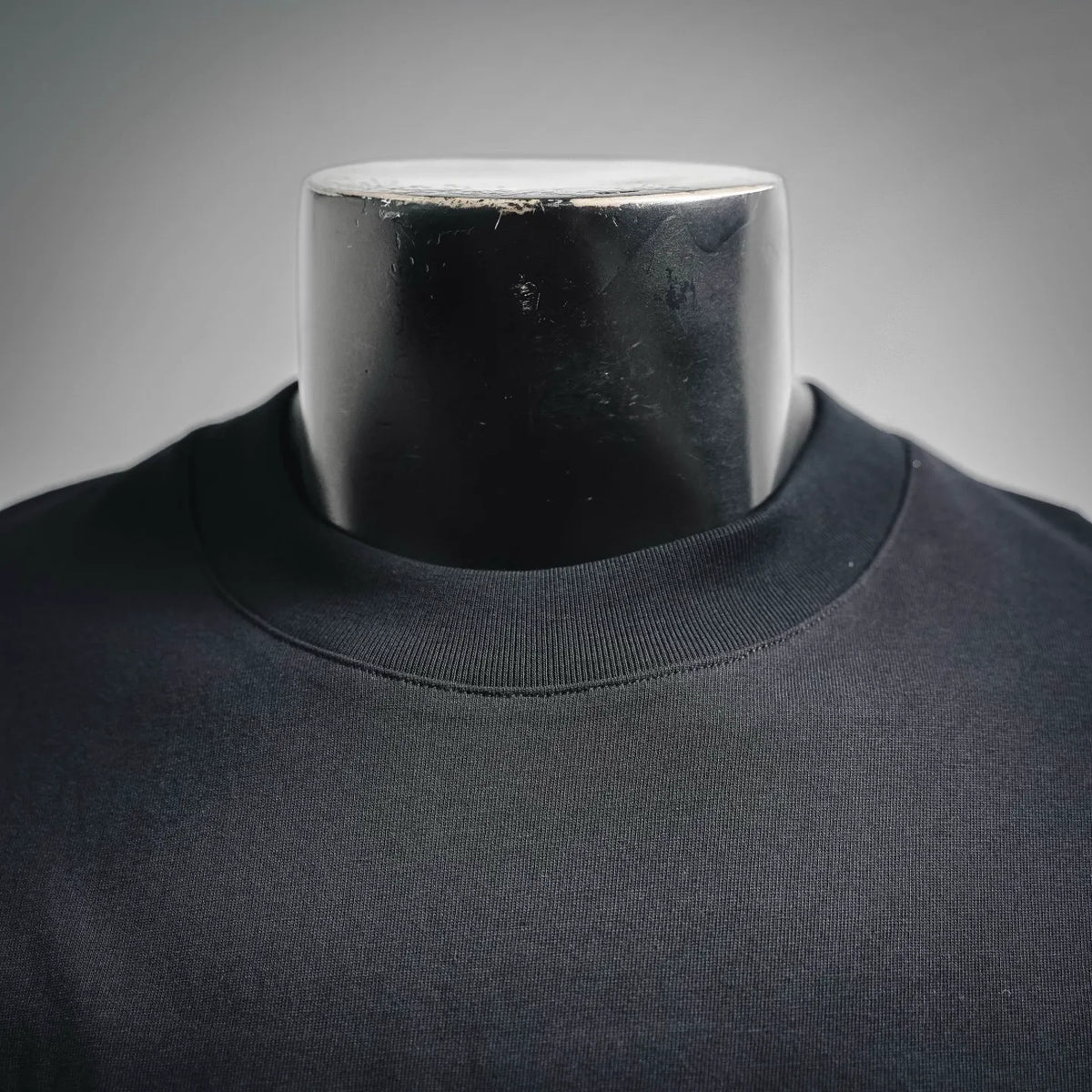 Fendi short-sleeve T-shirt, dark ribbed crew neck collar