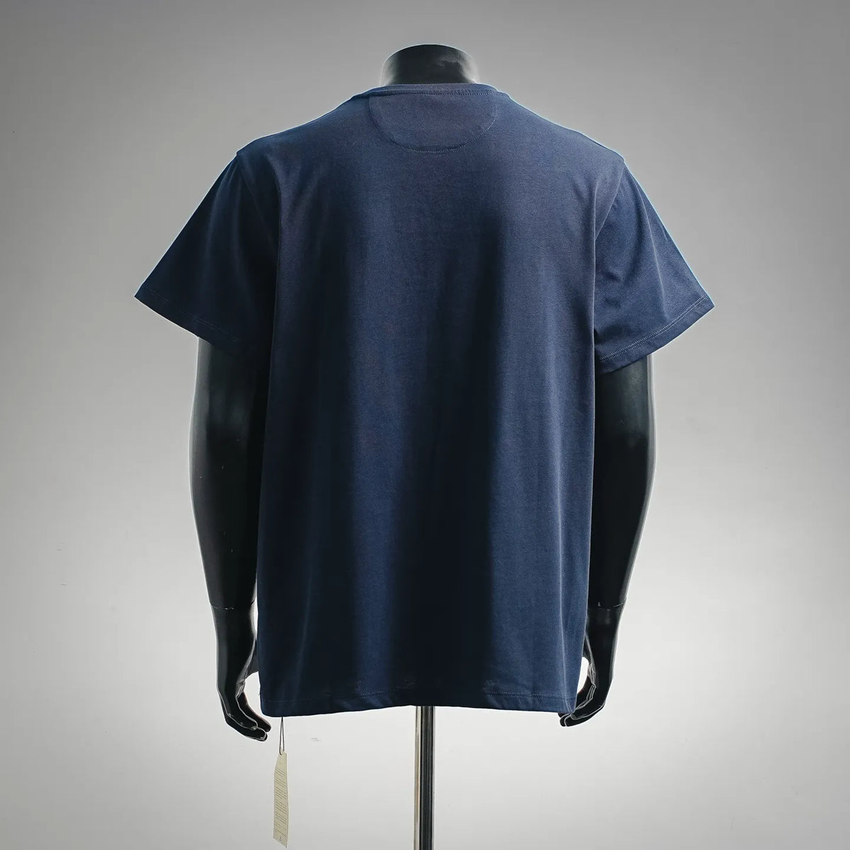 Navy crew-neck T-shirt with short sleeves, plain back