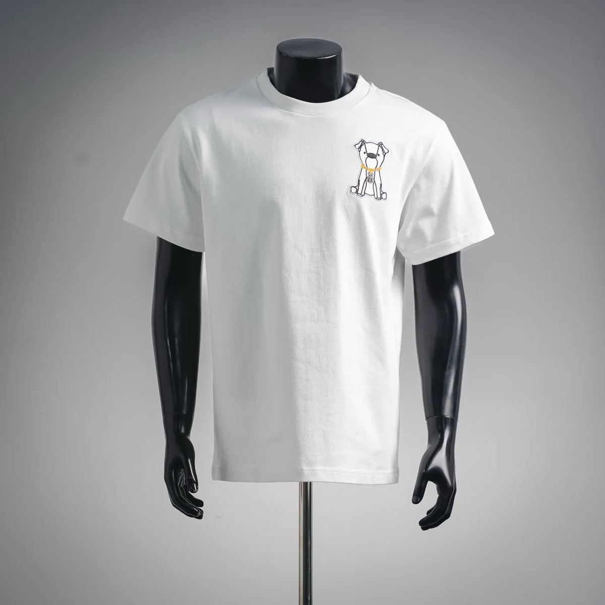 White crewneck T-shirt with embroidered dog graphic on the chest