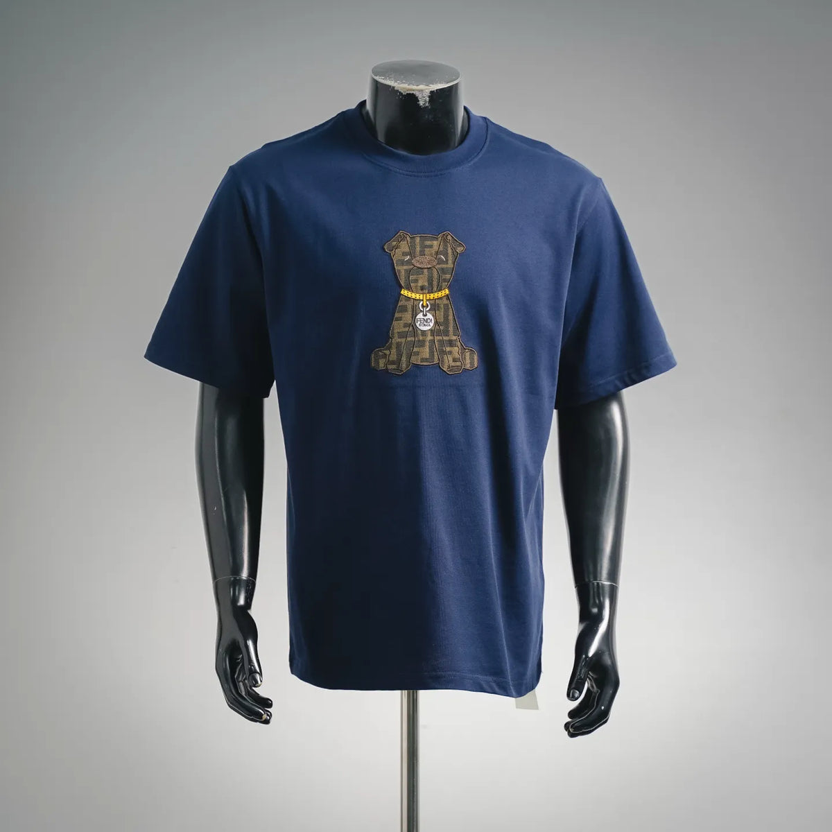 Navy blue short-sleeve T-shirt with teddy bear front graphic
