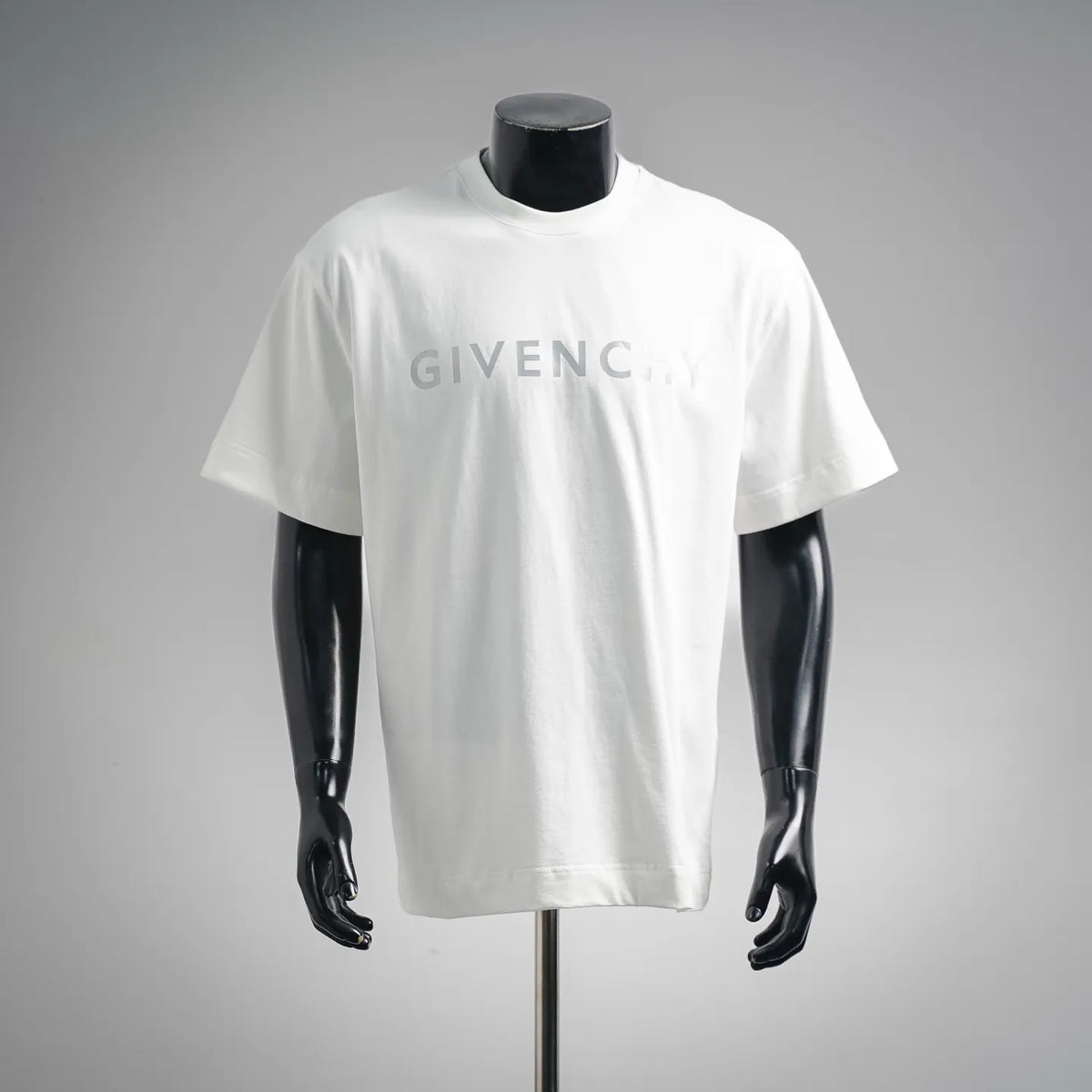 White Givenchy T-shirt with centered logo print