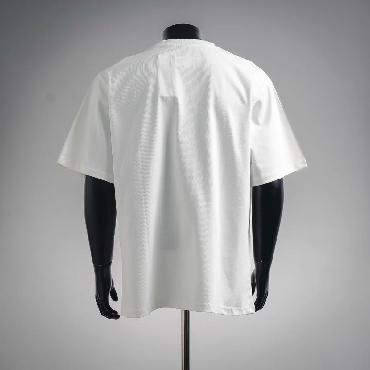 Maison Margiela white short-sleeve T-shirt, plain back with rounded hem