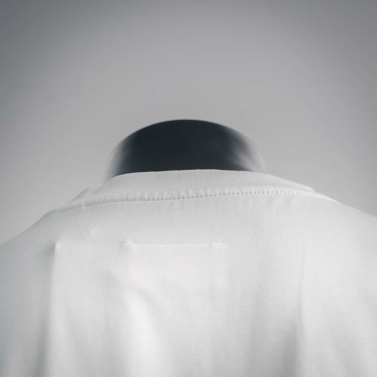 Maison Margiela white T-shirt back yoke with curved collar seam