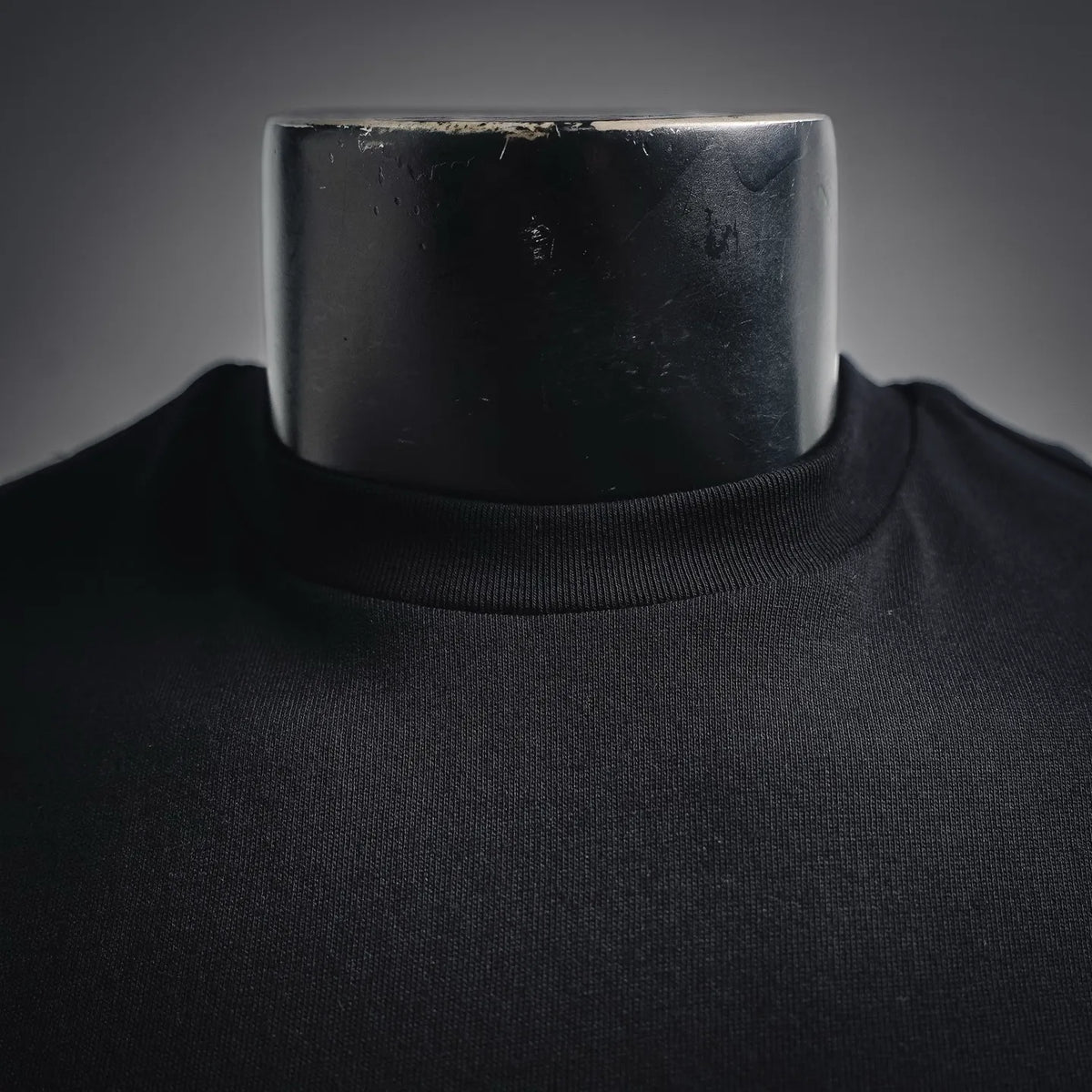 Black crew neck collar on Moncler short-sleeve T-shirt