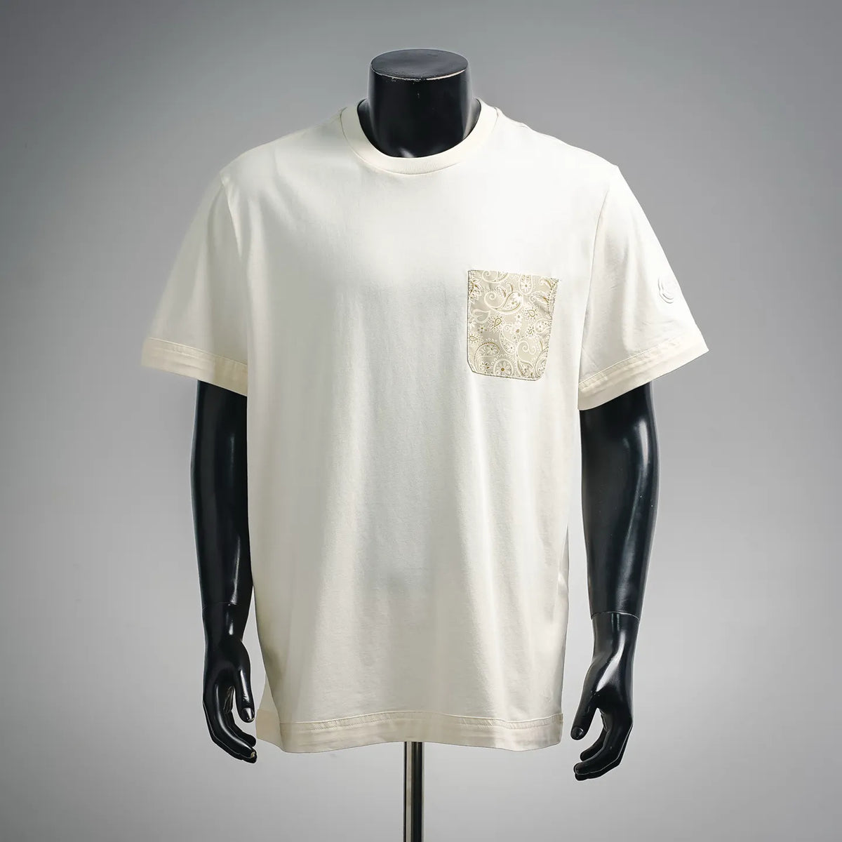 Moncler light cream short-sleeve T-shirt with patterned chest pocket