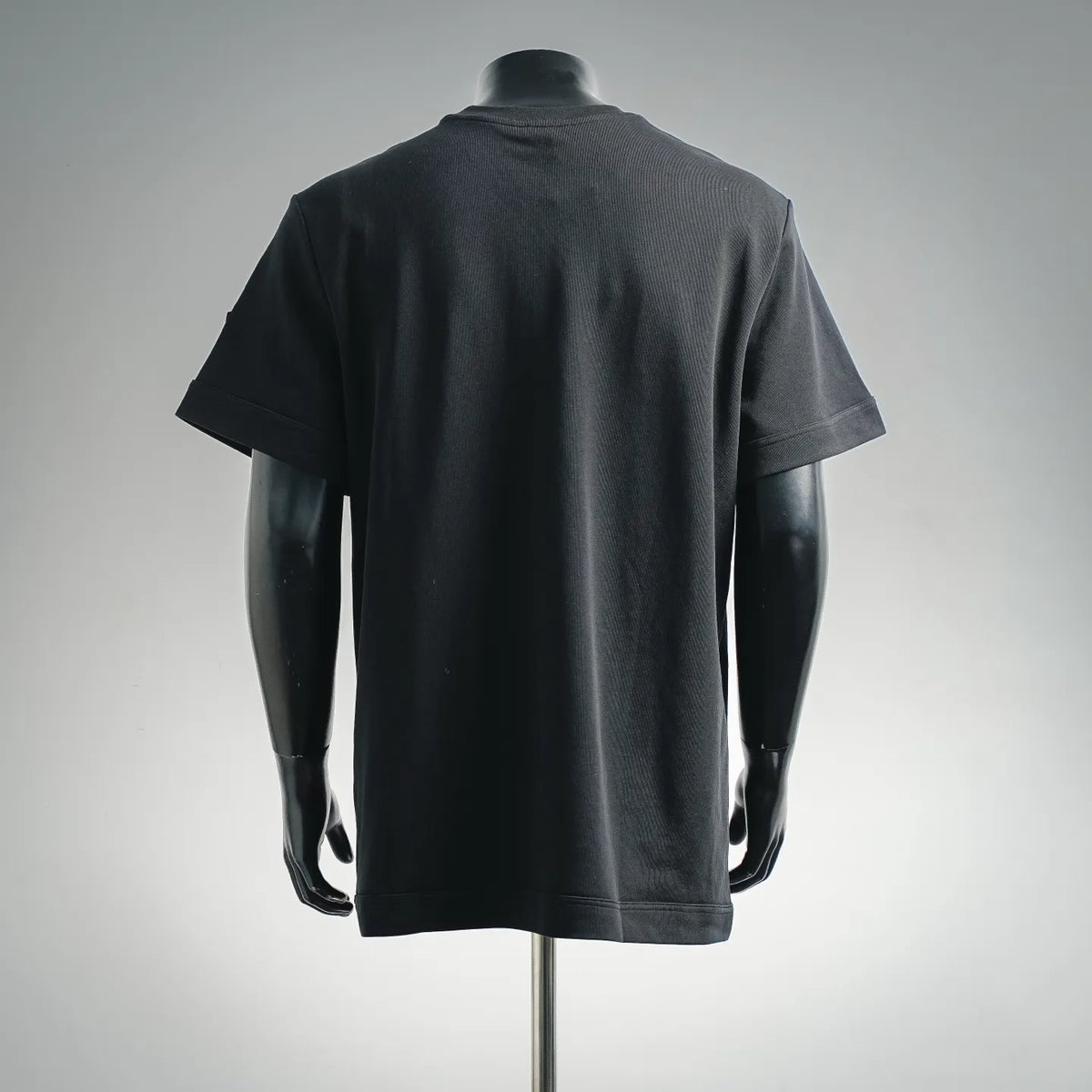 Men's Moncler short-sleeve T-shirt in dark gray, crew neck, plain back