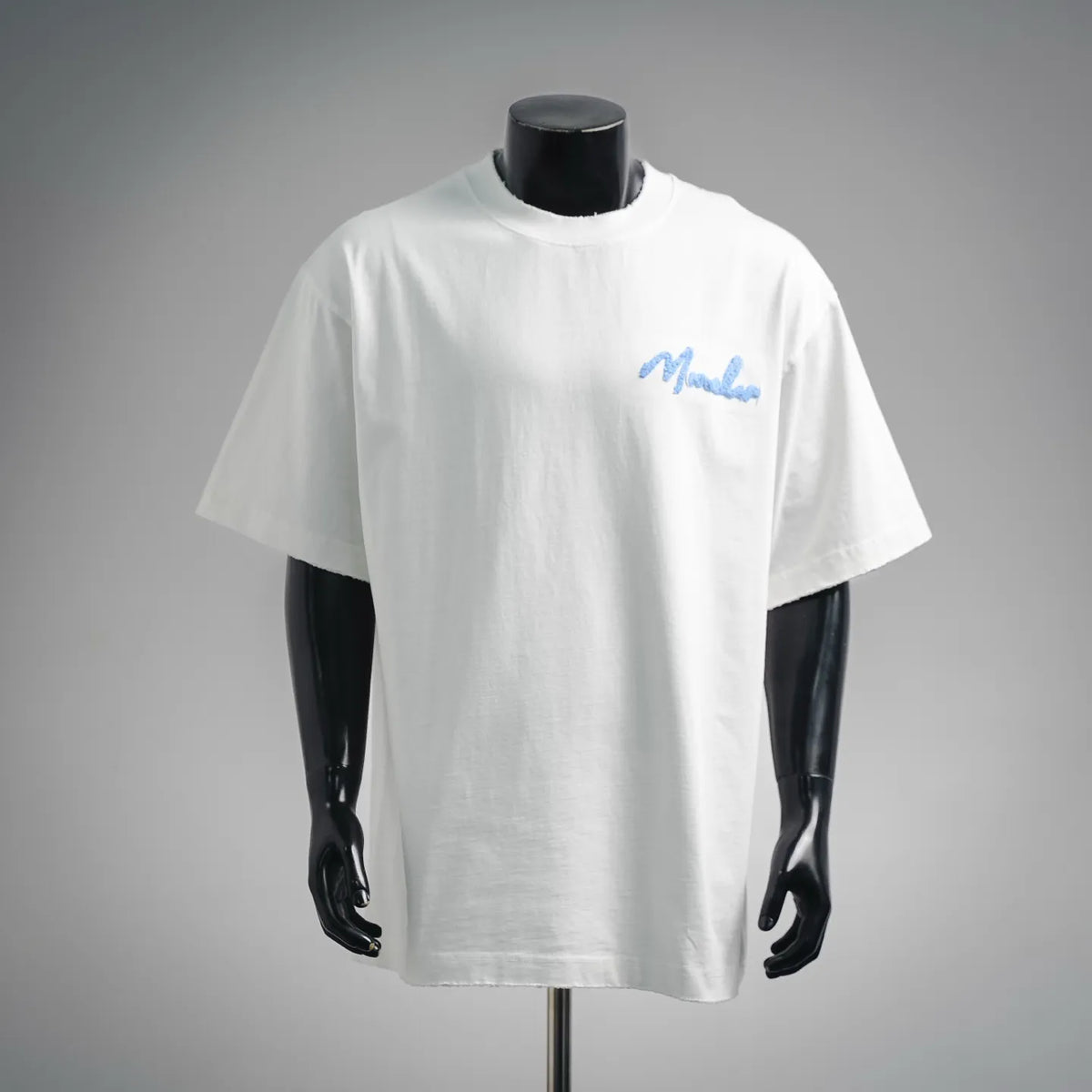 White Moncler crewneck T-shirt, short sleeves, blue chest logo