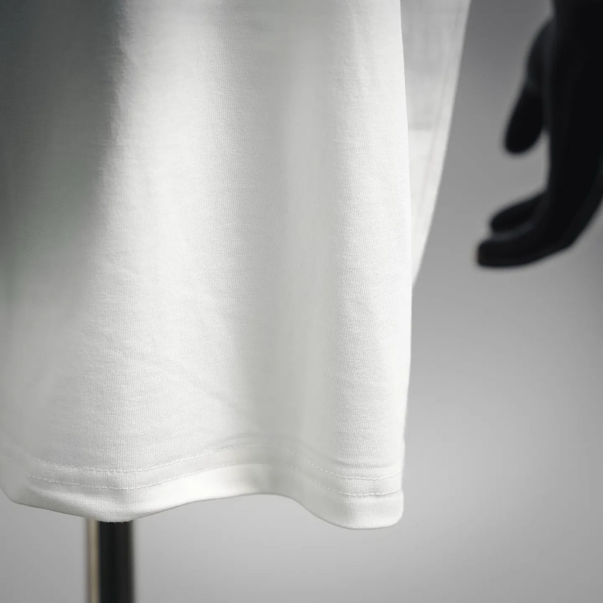 White Moncler T-shirt hem with double-stitched finish