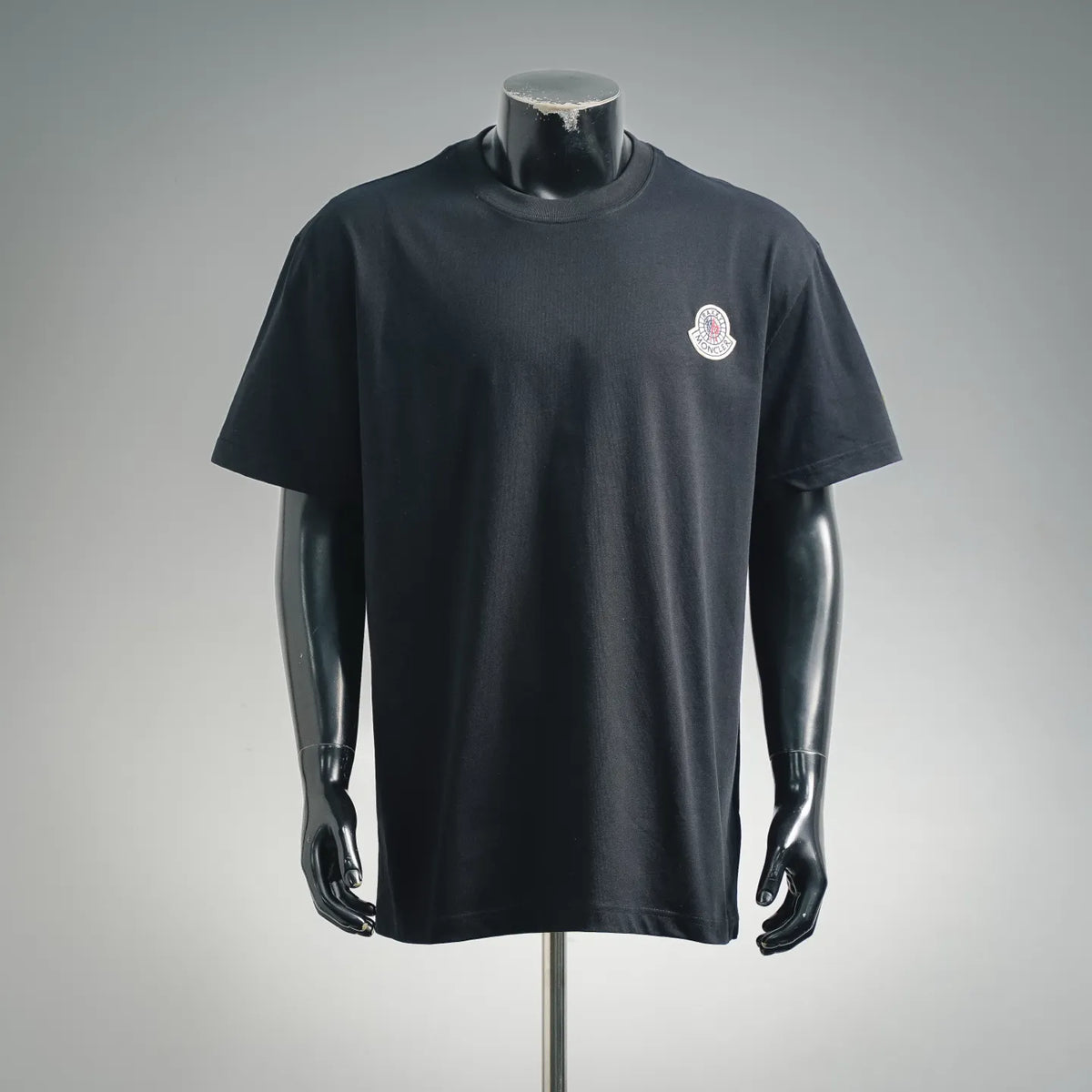 Moncler black short-sleeve T-shirt with small chest patch logo