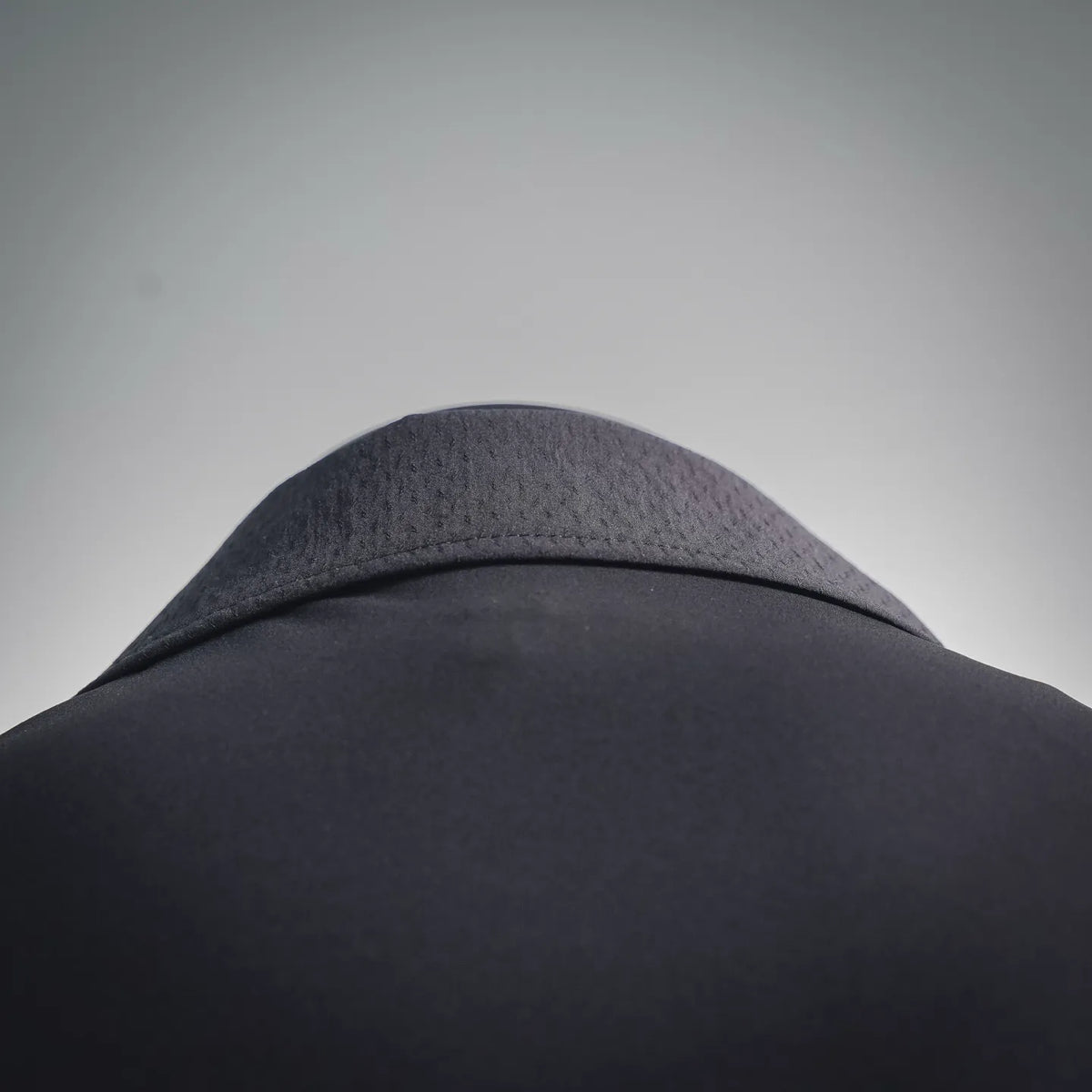 Moncler coat collar with smooth top panel in dark gray
