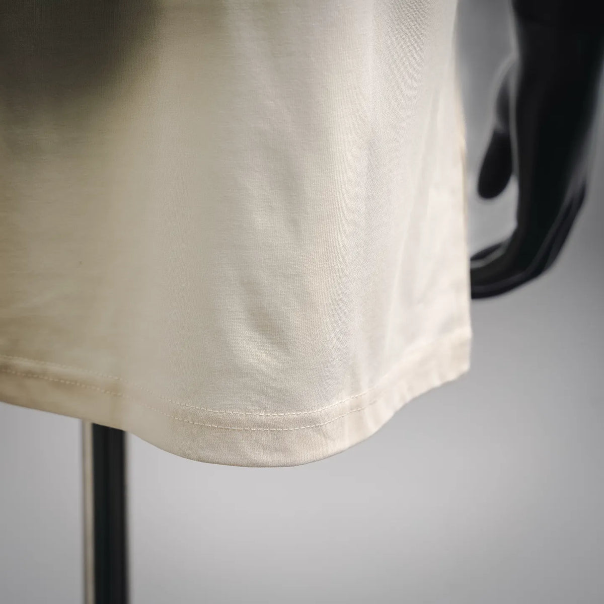 Moncler off-white T-shirt hem stitching, short-sleeve