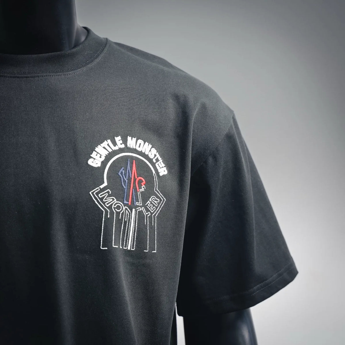 Moncler black crewneck T-shirt with small chest crest logo