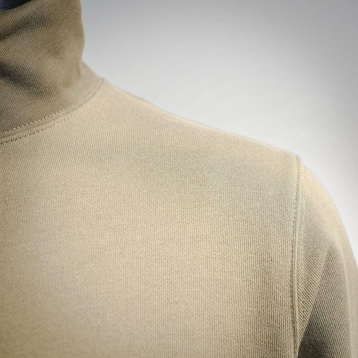 Olive sweatshirt shoulder and high collar seam, long sleeve