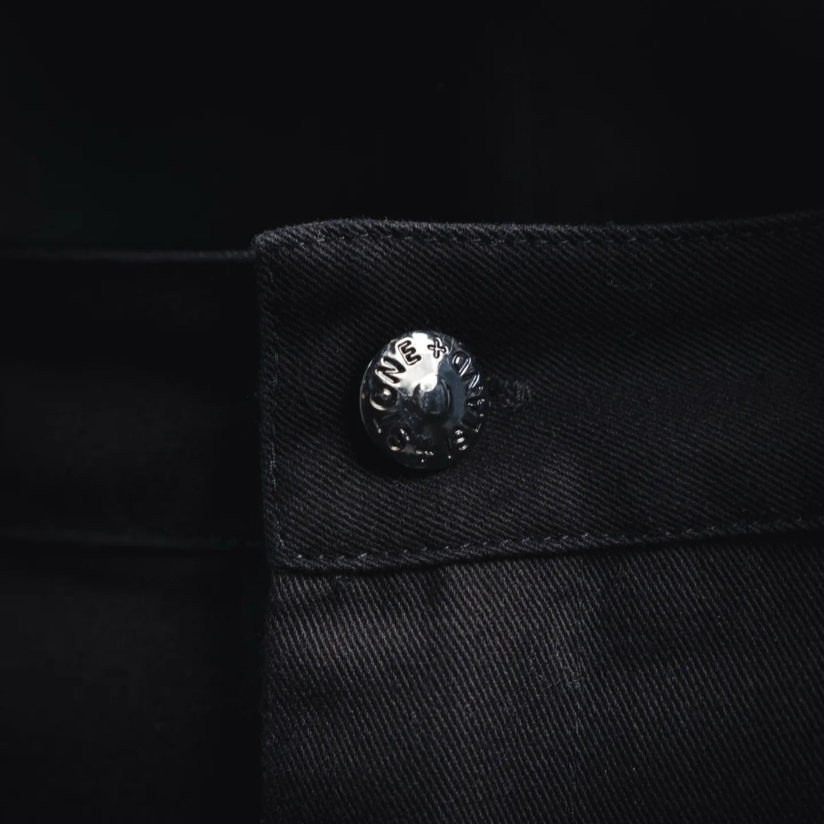 Stone Island black pants metal button with logo on waistband