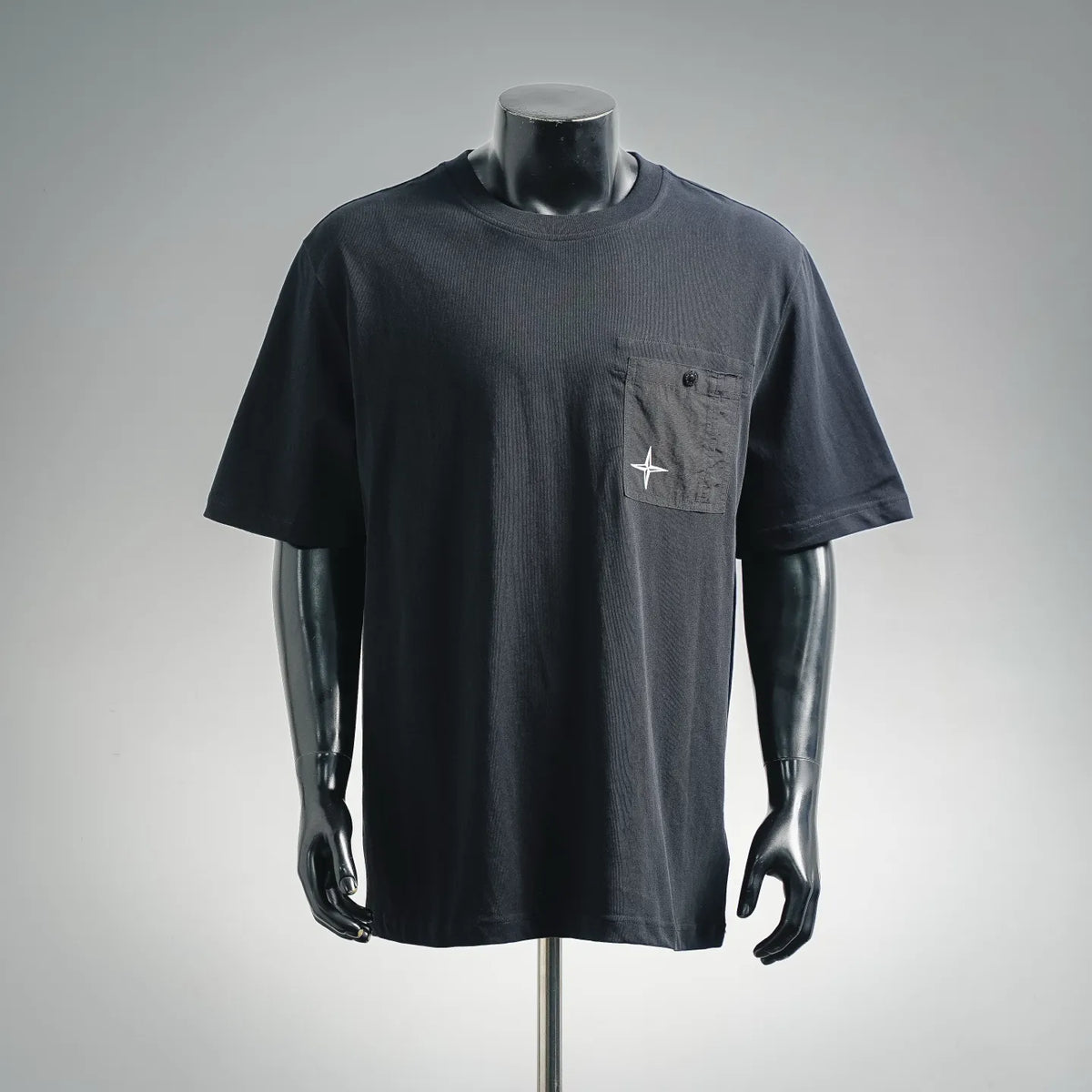 Stone Island short-sleeve T-shirt, dark navy with chest pocket and white star logo
