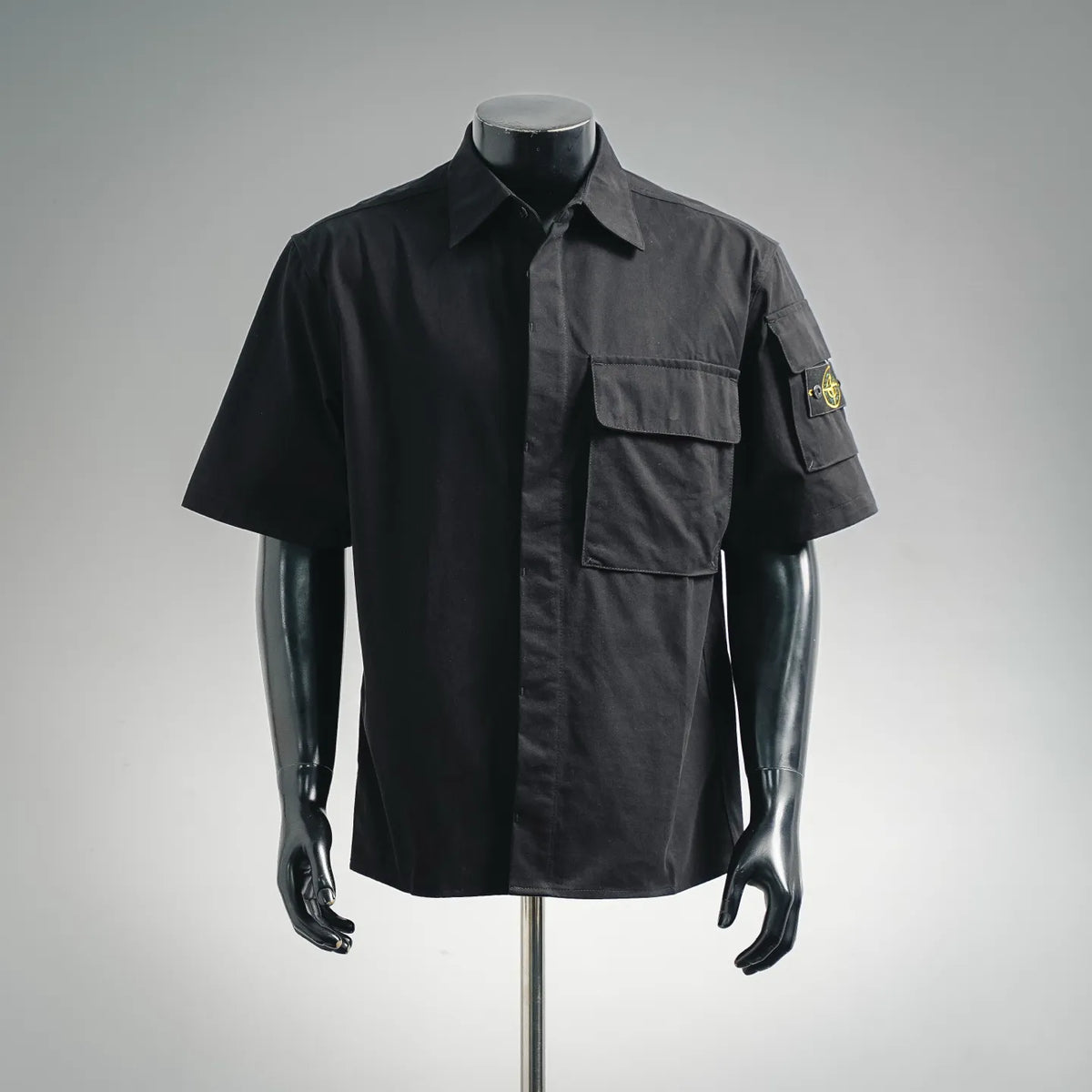 Stone Island short-sleeve button-up shirt, black with flap chest pockets and patch