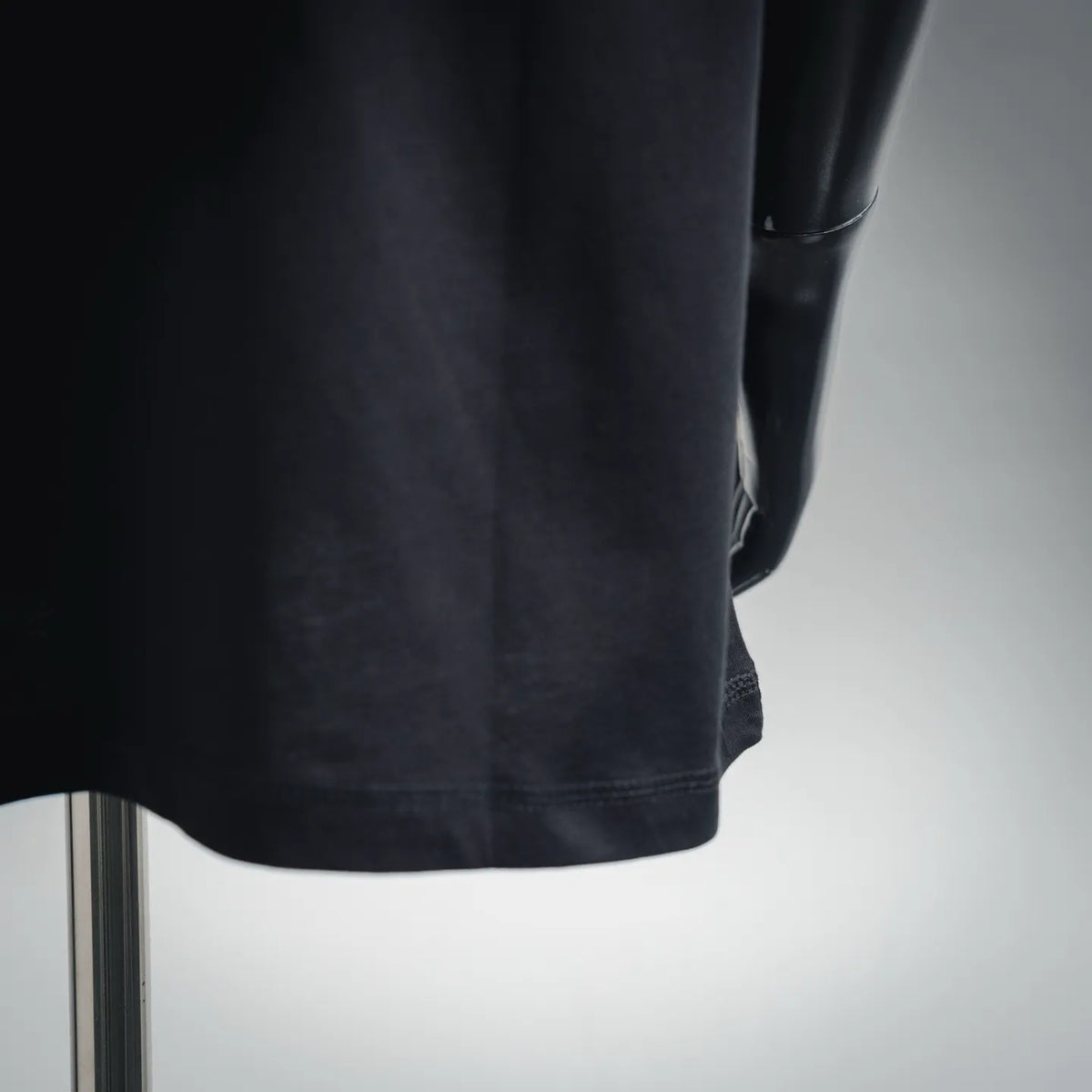 Stone Island black T-shirt hem with stitched side seam detail