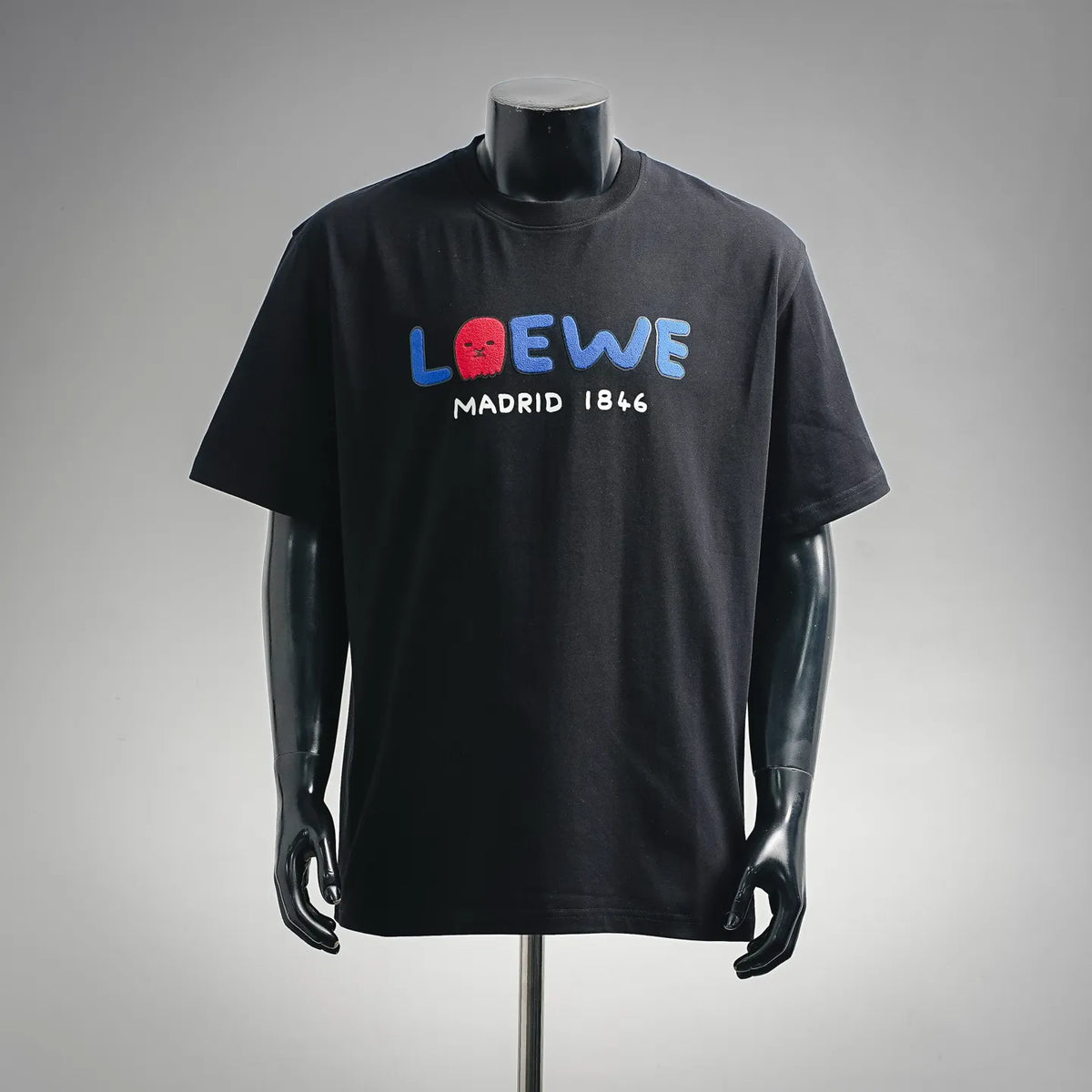 Black short-sleeve t-shirt with multicolor LOEWE Madrid 1846 logo graphic