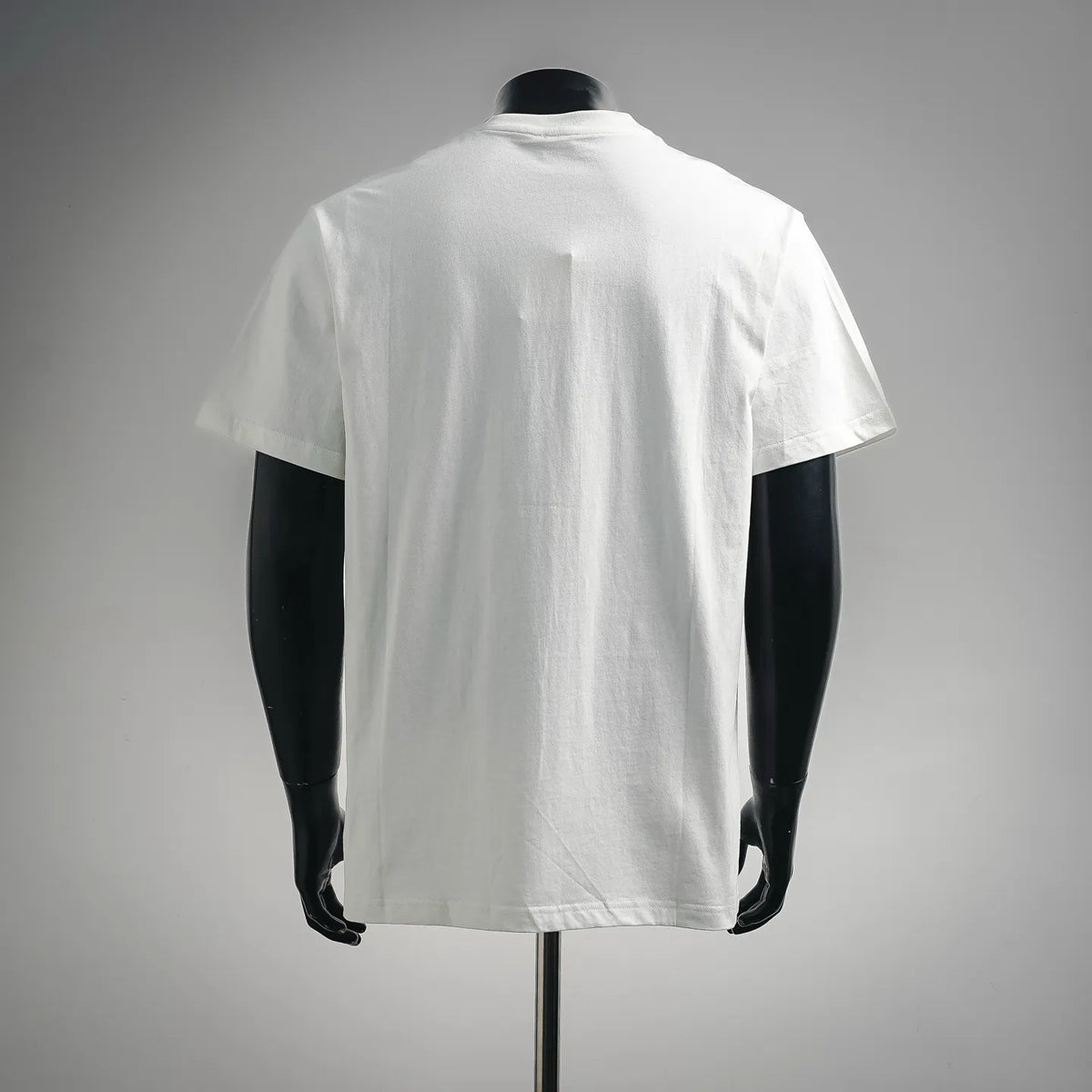 White short-sleeve T-shirt, plain back with straight hem