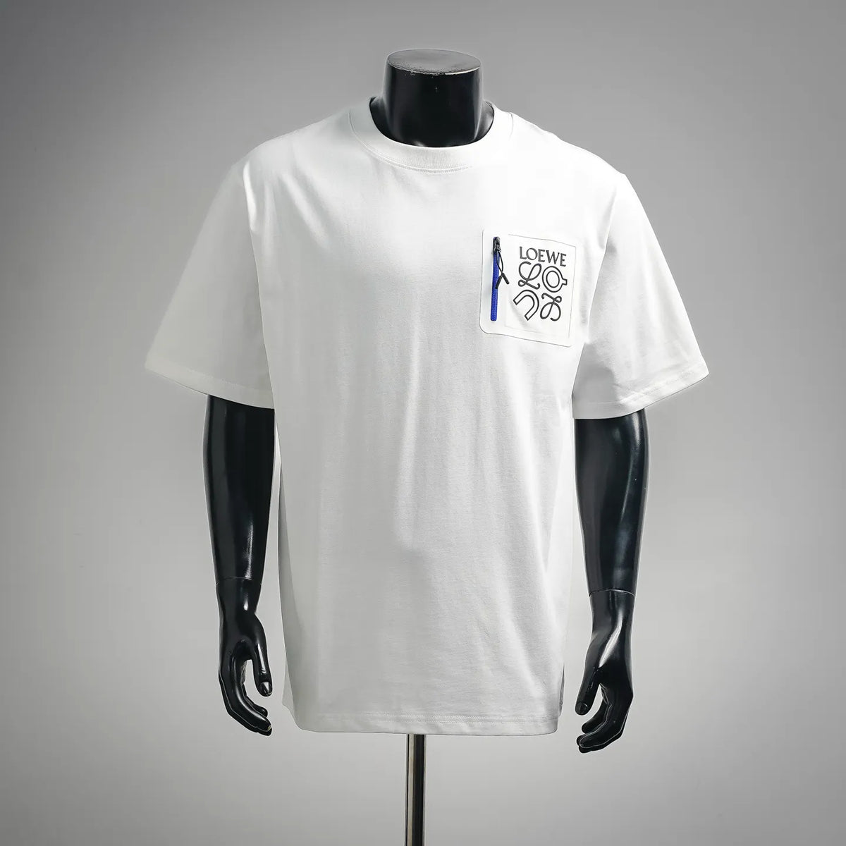 White LOEWE short-sleeve T-shirt with front logo patch, crew neck