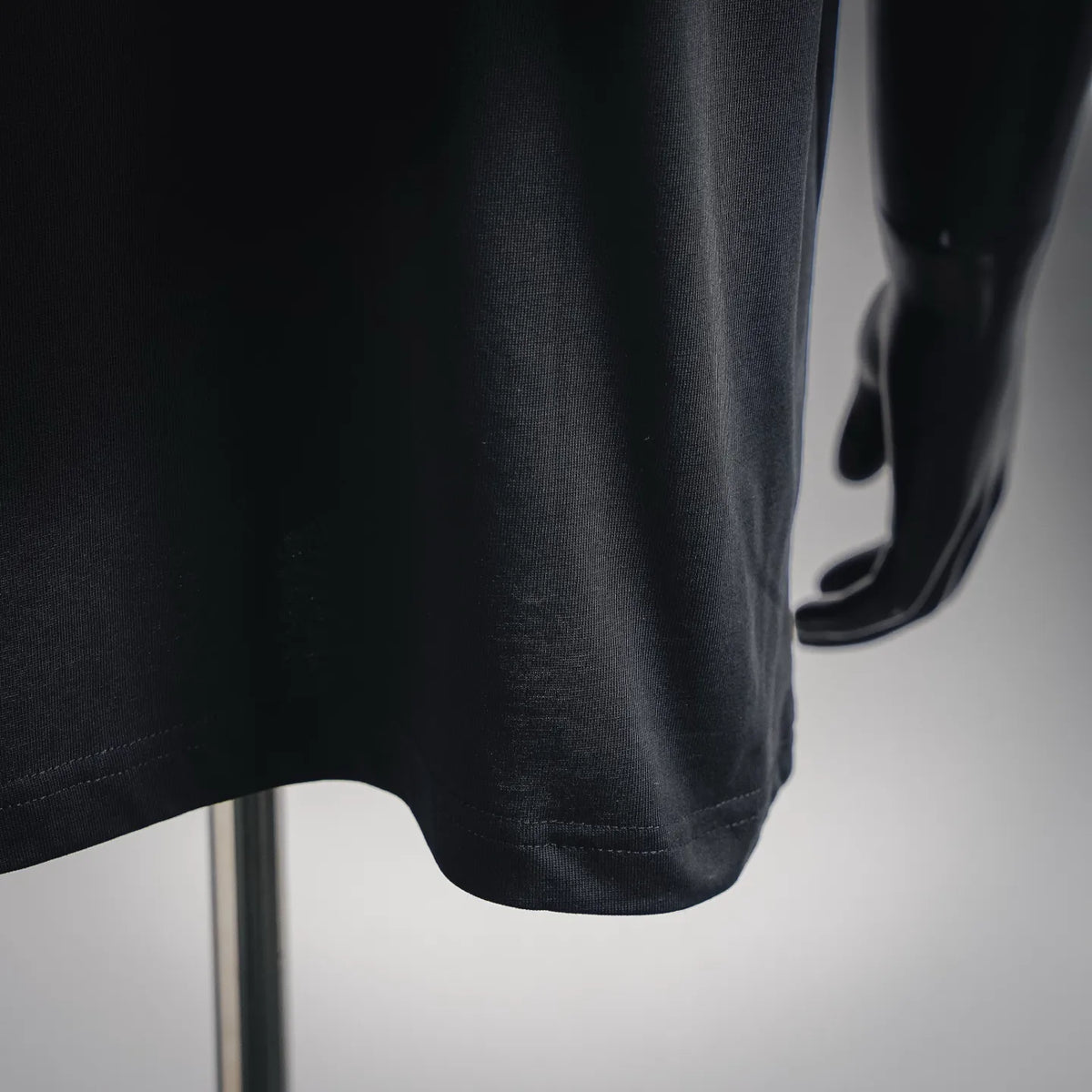 Black LOEWE T-shirt fabric and curved hem detail
