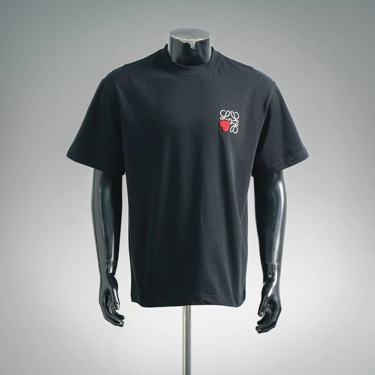 Black LOEWE crew-neck T-shirt, short sleeves, embroidered chest logo.