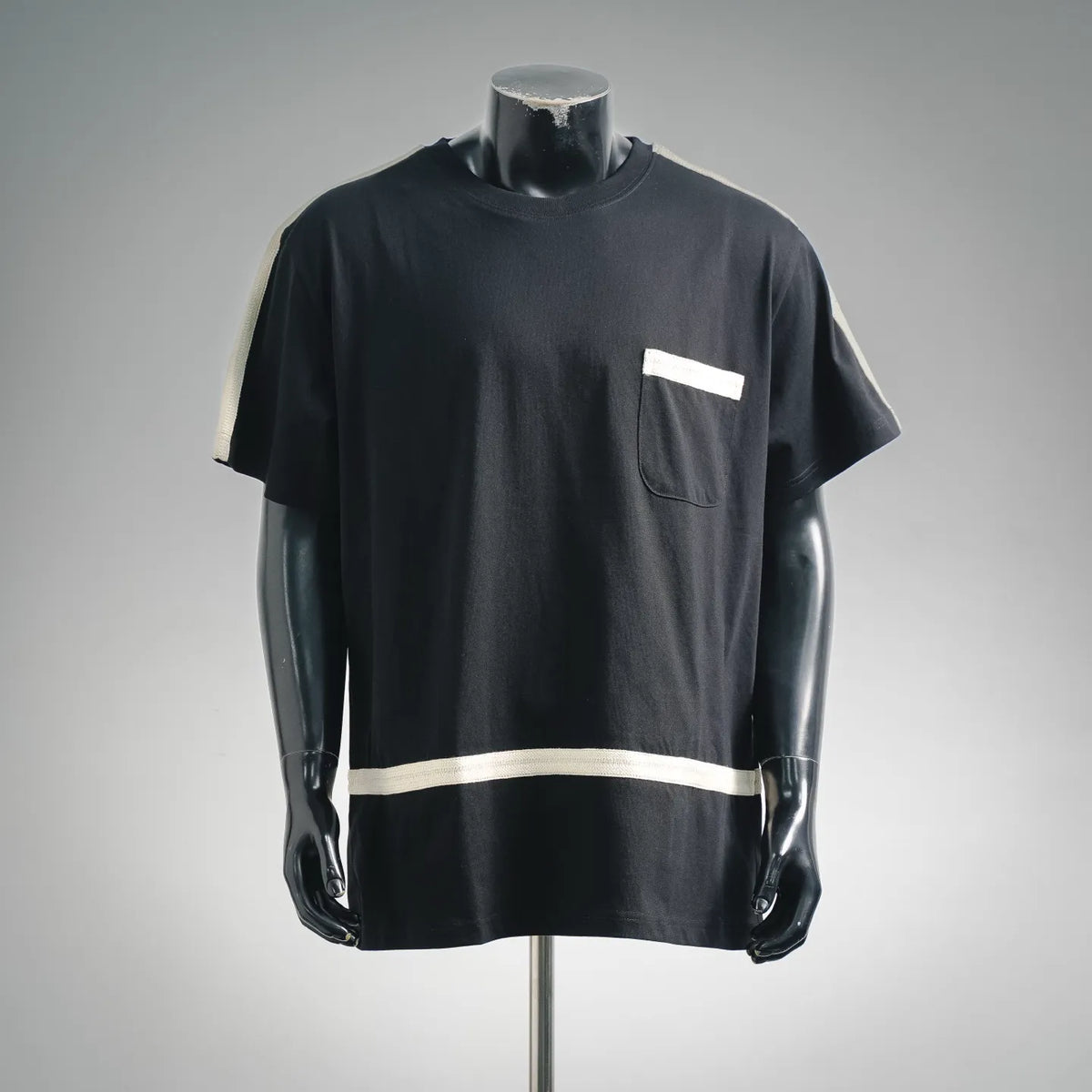 LOEWE black short-sleeve T-shirt with white band and chest pocket