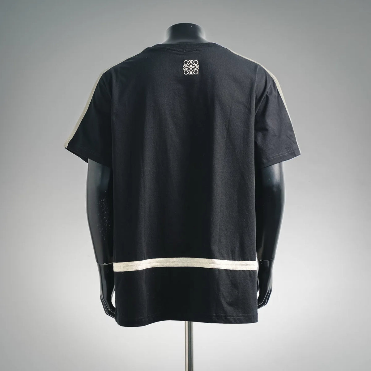 LOEWE black short-sleeve T-shirt with small back logo and white band