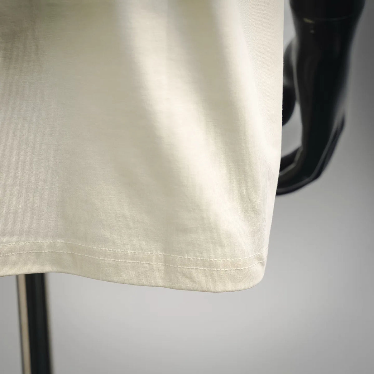 LOEWE cream T-shirt hem with double-stitched edge