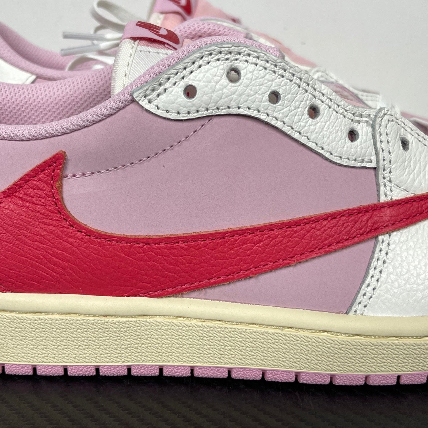 LJR Batch-Air Jordan 1 × Travis Scott