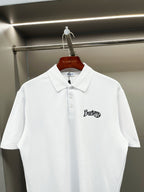 Burberry white short-sleeve polo shirt with spread collar and chest logo