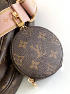 Louis Vuitton bag with monogram round coin pouch and gold zipper