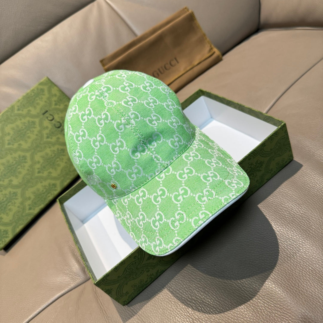 Gucci GG-print green baseball cap with curved brim