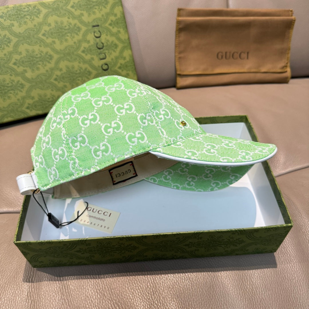 Gucci GG-print green baseball cap with side view and curved visor