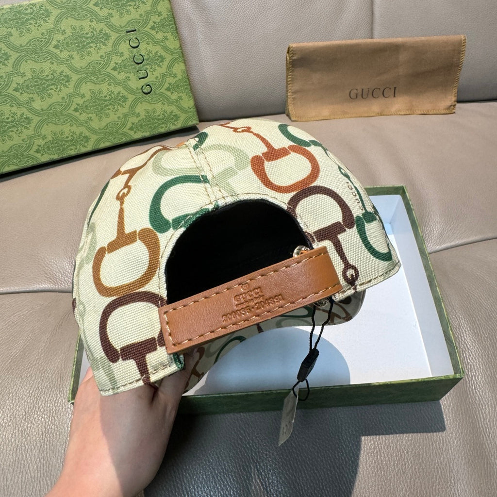 Gucci cap, beige horsebit print with tan leather front strap and buckle